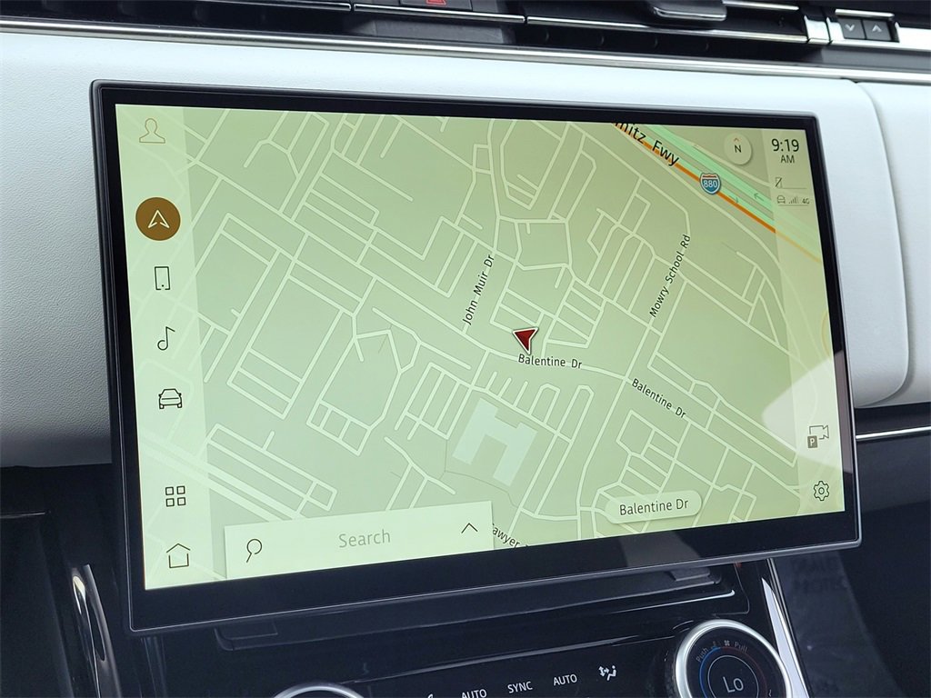 Used 2023 Land Rover Range Rover Sport SE image 16