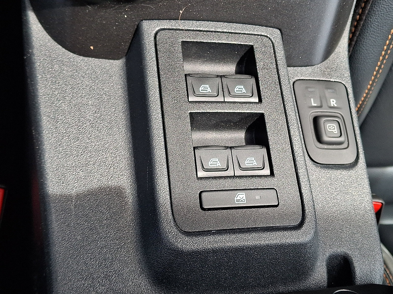 Used 2022 Ford Bronco Badlands w/ Sasquatch Package AWD/4WD image 25
