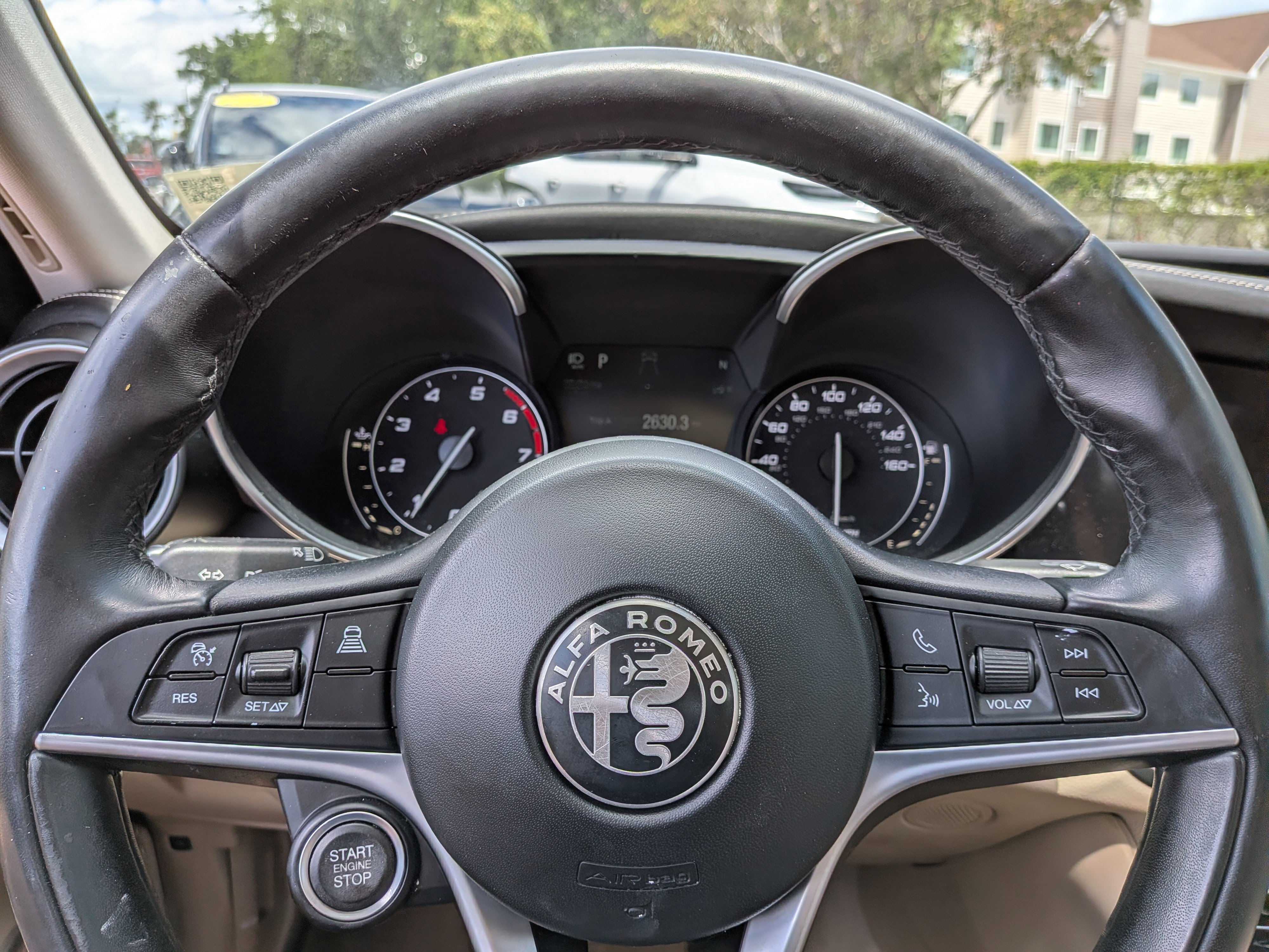 Used 2018 Alfa Romeo Giulia Ti w/ Quick Order Package 22X Lusso image 25
