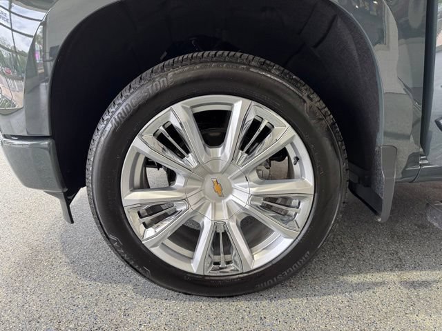 Used 2026 Chevrolet Silverado 1500 High Country AWD/4WD image 26