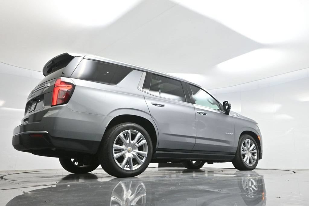 Used 2024 Chevrolet Tahoe High Country AWD/4WD image 70