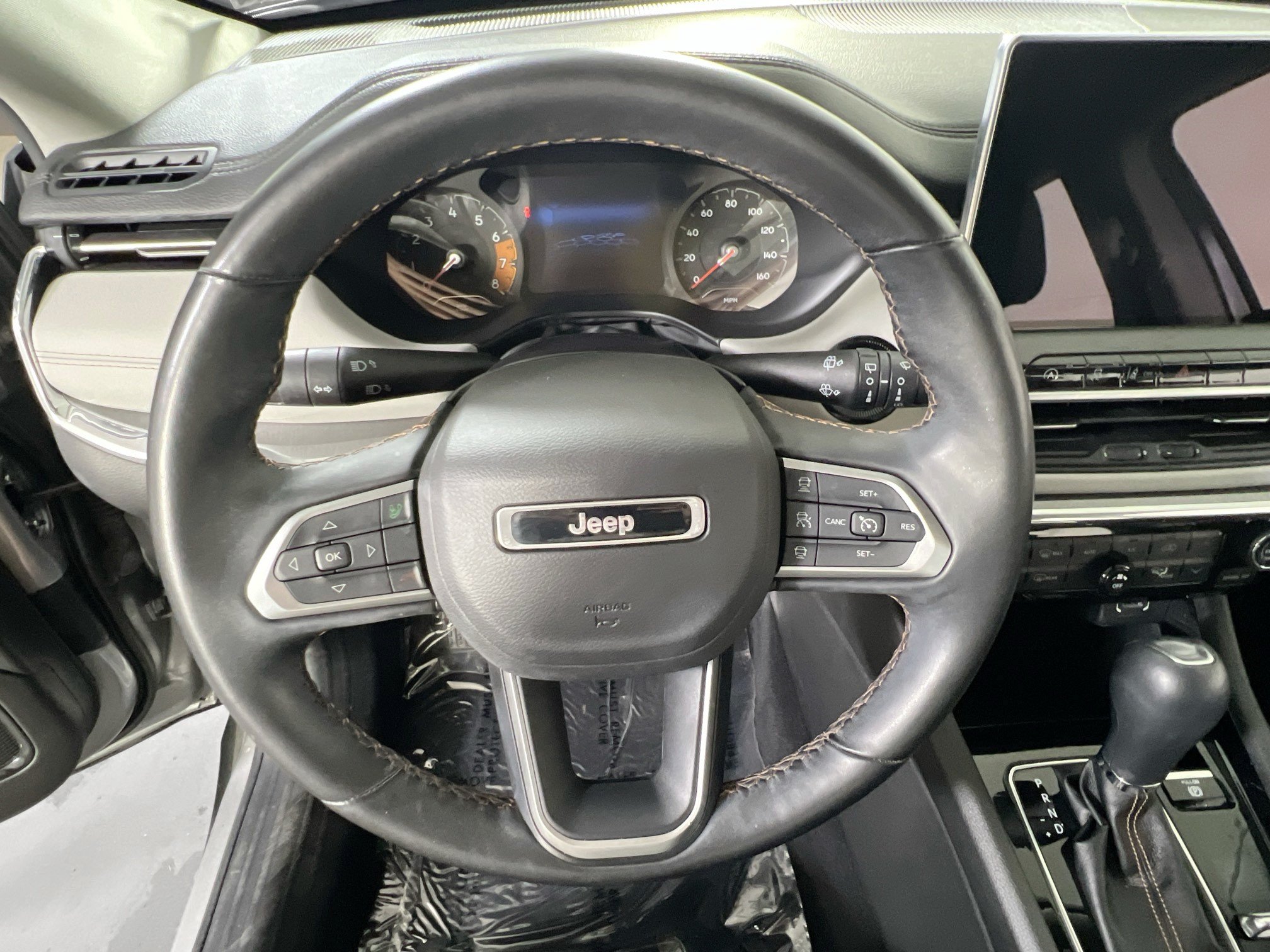 Used 2022 Jeep Compass Limited AWD/4WD image 11