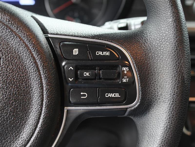 Used 2016 Kia Optima LX FWD image 12