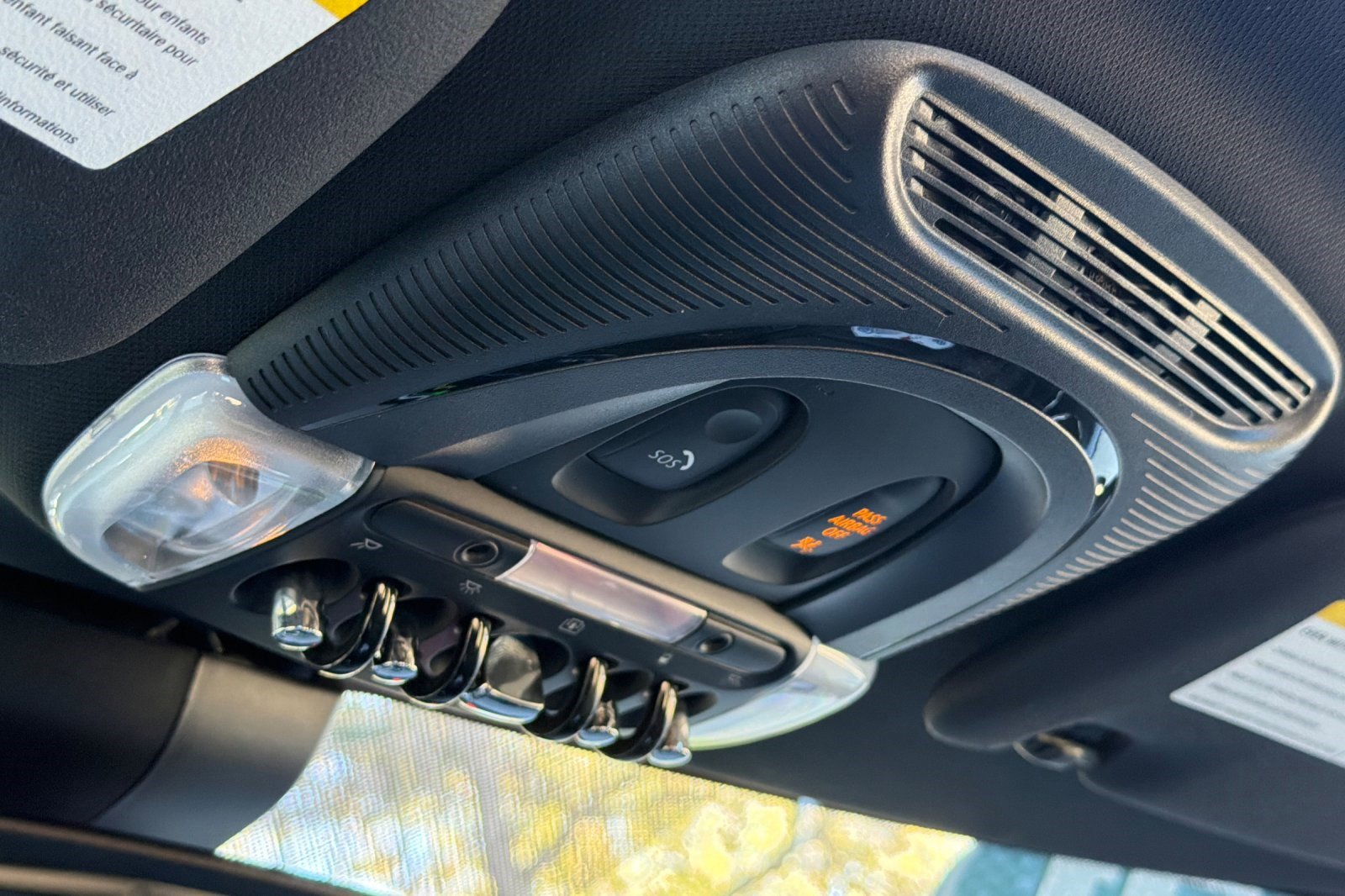 Used 2021 MINI Cooper Clubman S w/ Driver Assistance Package image 23