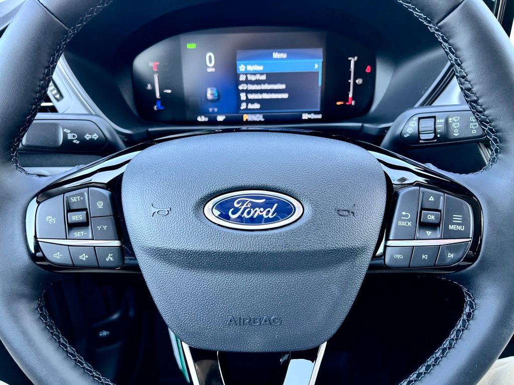 New 2025 Ford Escape SE image 20