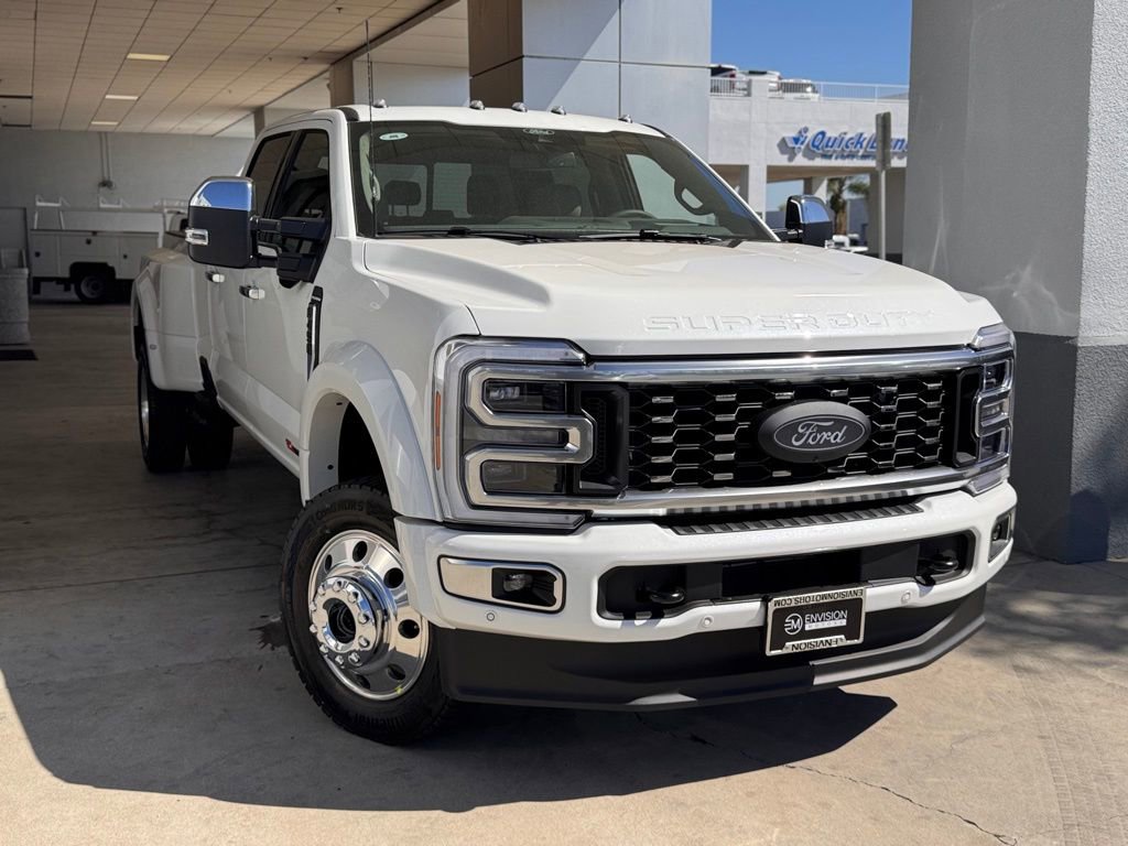 New 2026 Ford F450 Platinum w/ Platinum Plus Package image 2