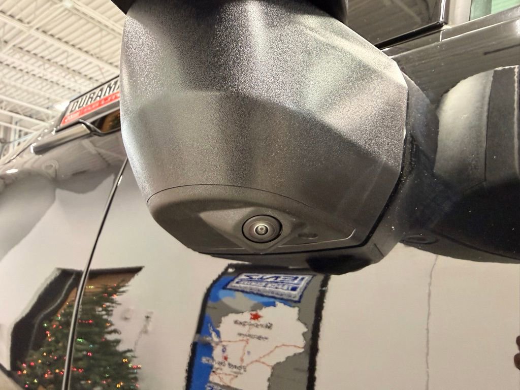 Used 2025 GMC Sierra 2500 AT4 w/ AT4 Premium Plus Package image 26