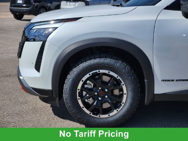 New 2026 Nissan Pathfinder Rock Creek AWD/4WD image 7