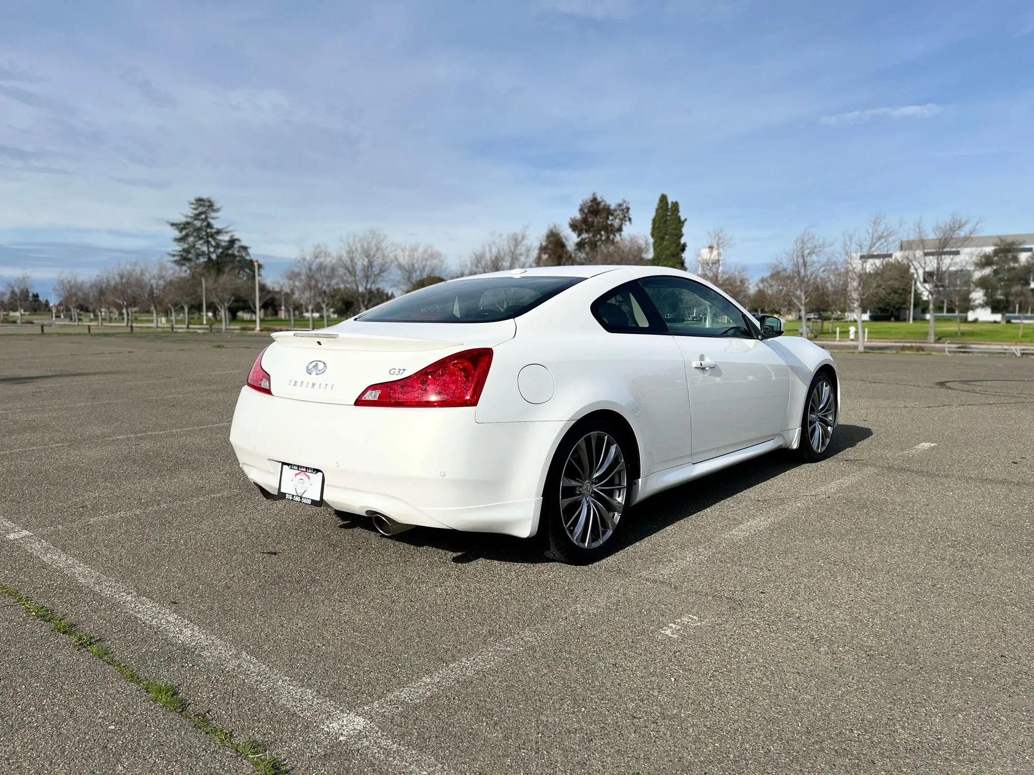 Used 2013 INFINITI G37 Journey w/ Premium Pkg image 5