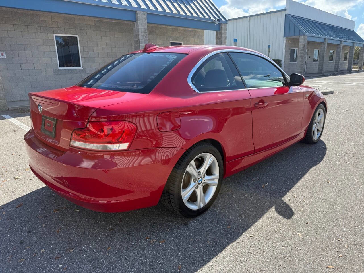 Used 2012 BMW 128i 128i 2dr Coupe image 6