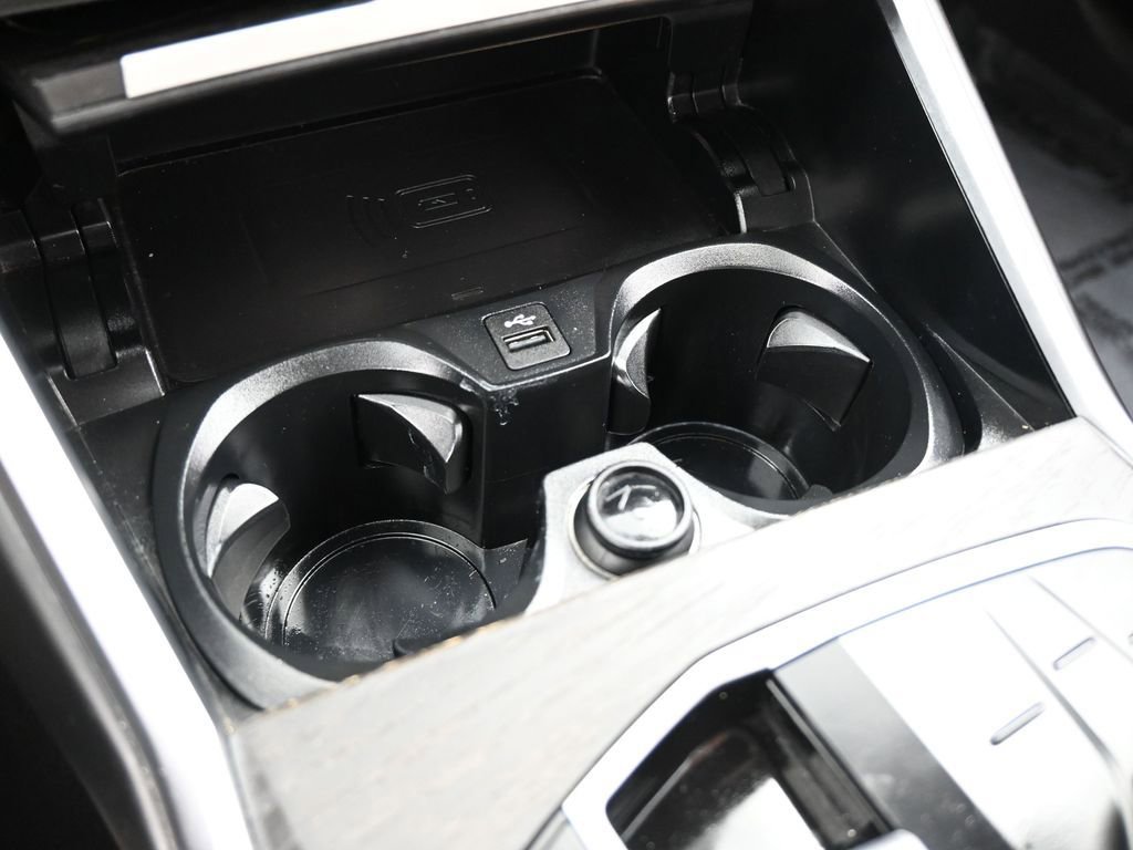 Used 2024 BMW 430i Convertible image 31