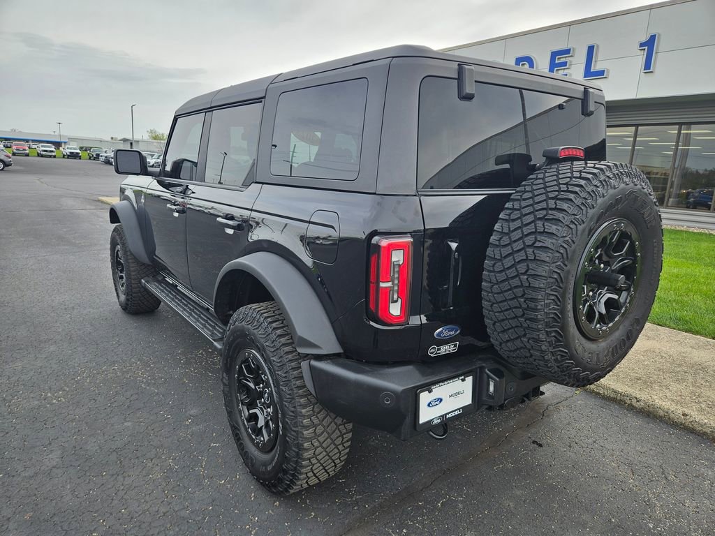 Used 2023 Ford Bronco Outer Banks w/ Sasquatch Package AWD/4WD image 8