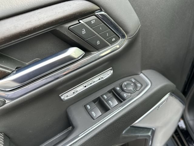 Used 2024 GMC Sierra 1500 Denali AWD/4WD image 17