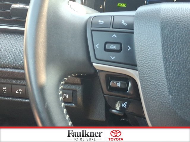 Certified 2025 Toyota Camry SE FWD image 21