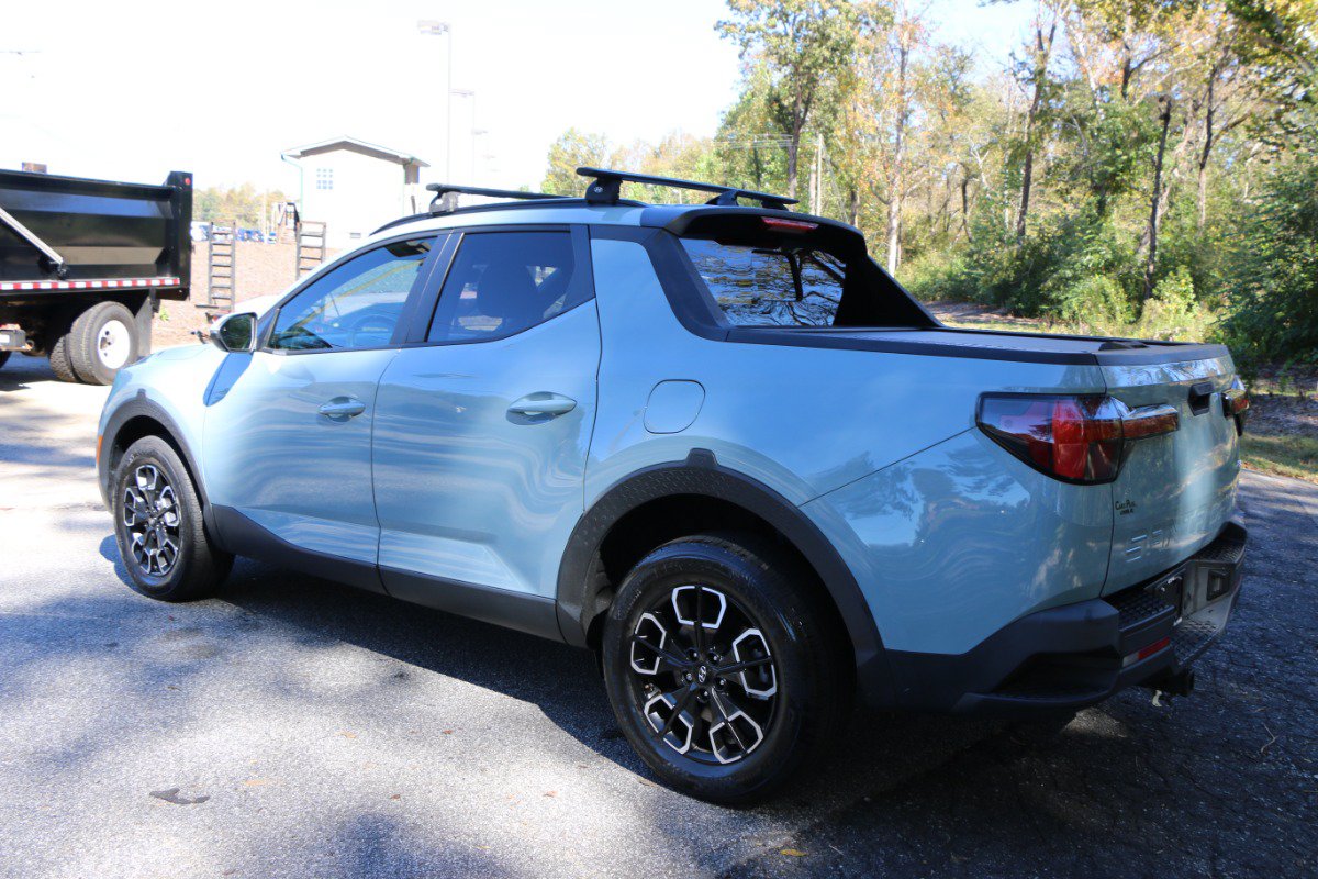 Used 2023 Hyundai Santa Cruz SEL Premium AWD/4WD image 3