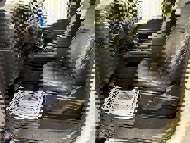 New 2026 Ford F350 Lariat w/ Lariat Premium Package image 4