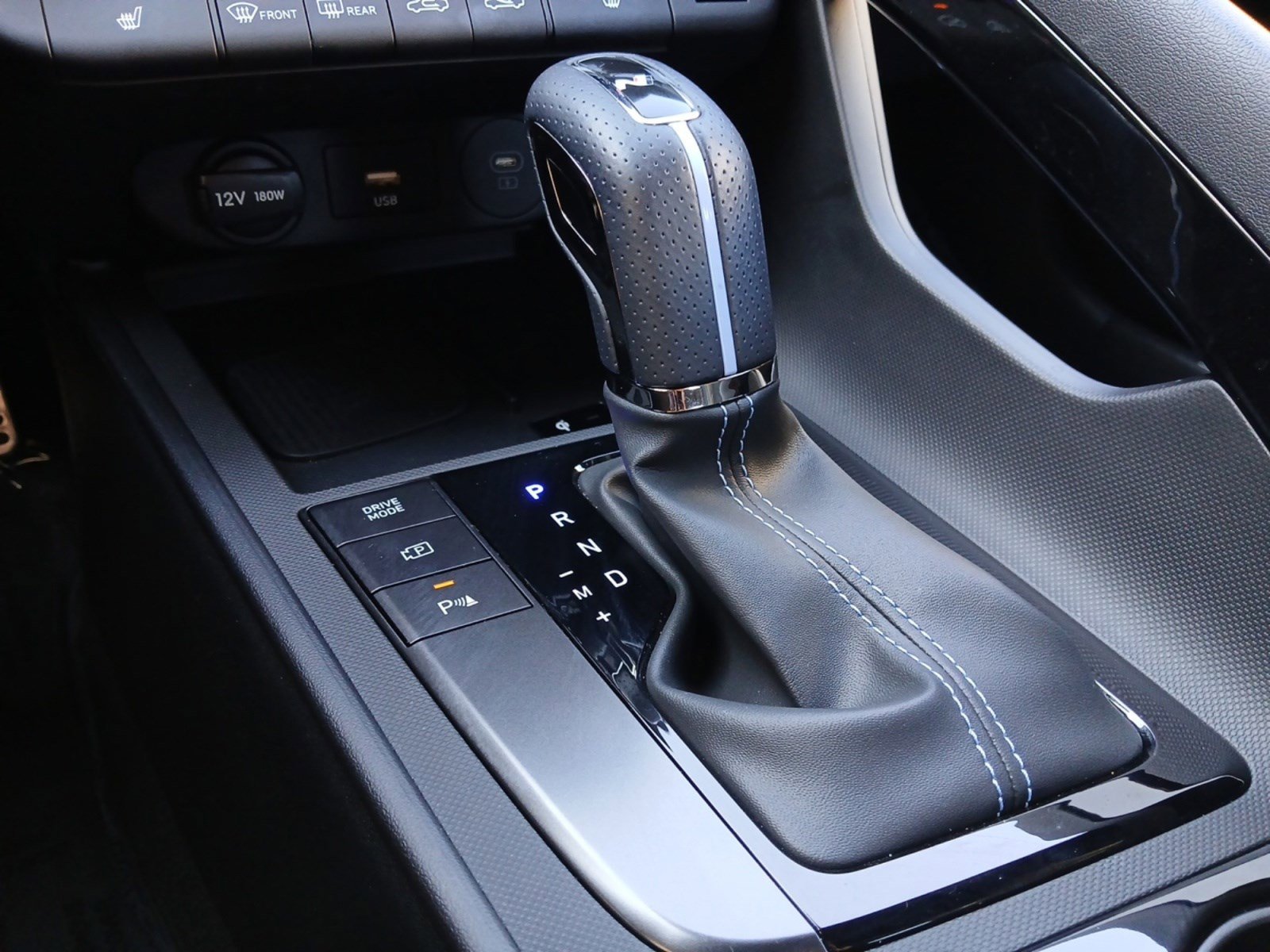 Certified 2025 Hyundai Elantra N Base image 41