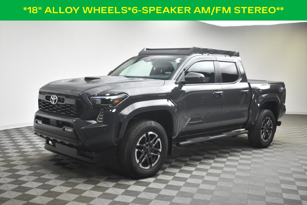 Used 2024 Toyota Tacoma TRD Sport AWD/4WD image 2