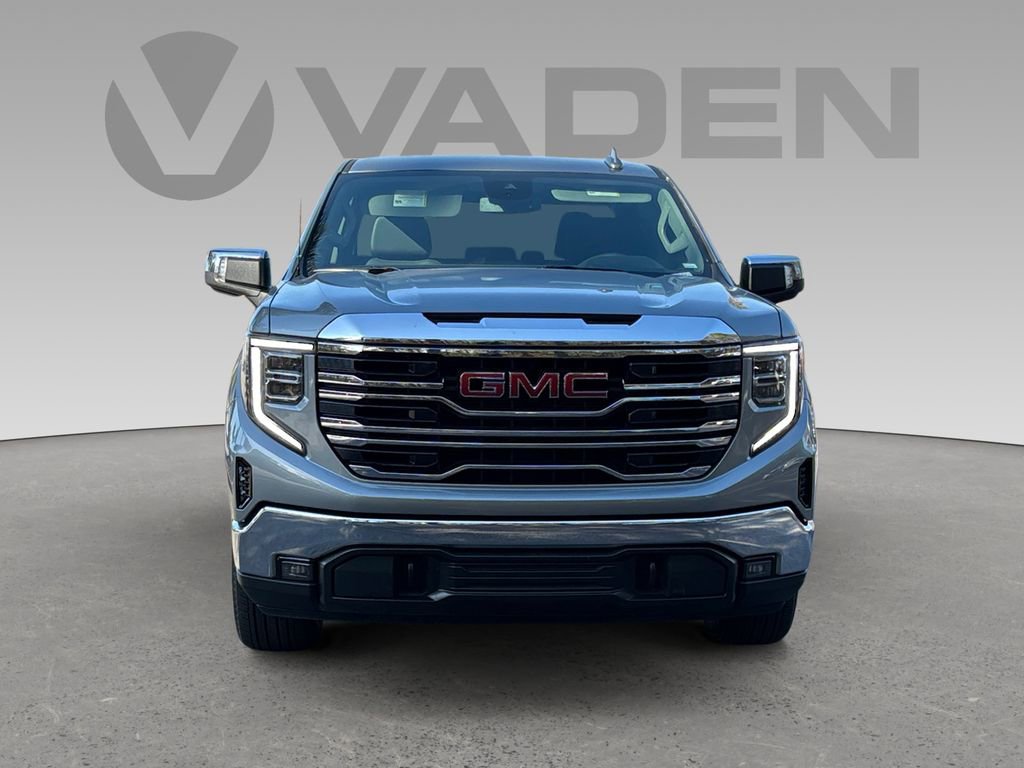 Used 2025 GMC Sierra 1500 SLT image 3