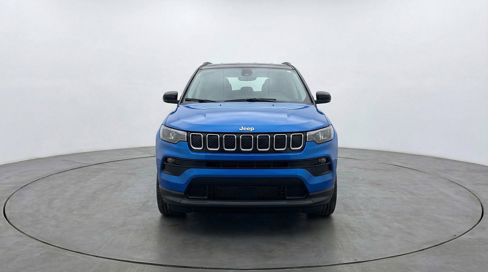 Used 2025 Jeep Compass Limited image 2