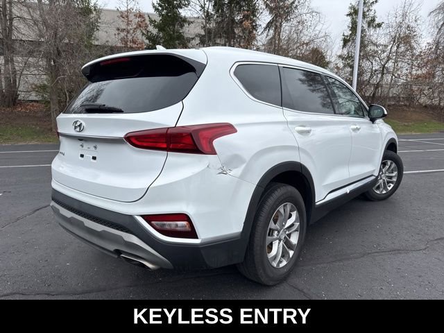 Used 2020 Hyundai Santa Fe SEL FWD image 6