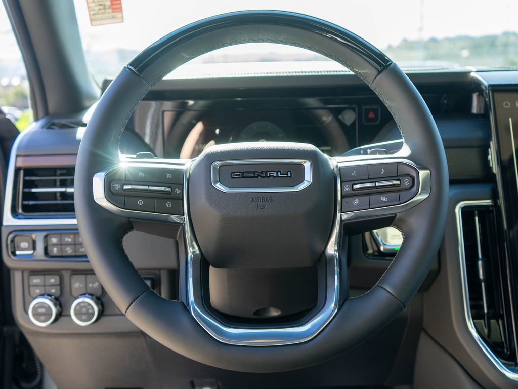 New 2026 GMC Yukon XL Denali w/ Denali Reserve Package image 19
