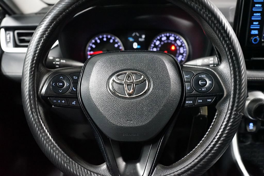 Certified 2021 Toyota RAV4 LE image 12