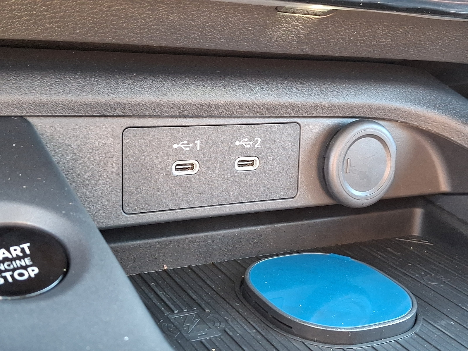New 2027 Nissan Sentra SR w/ SR All Weather Package FWD image 16
