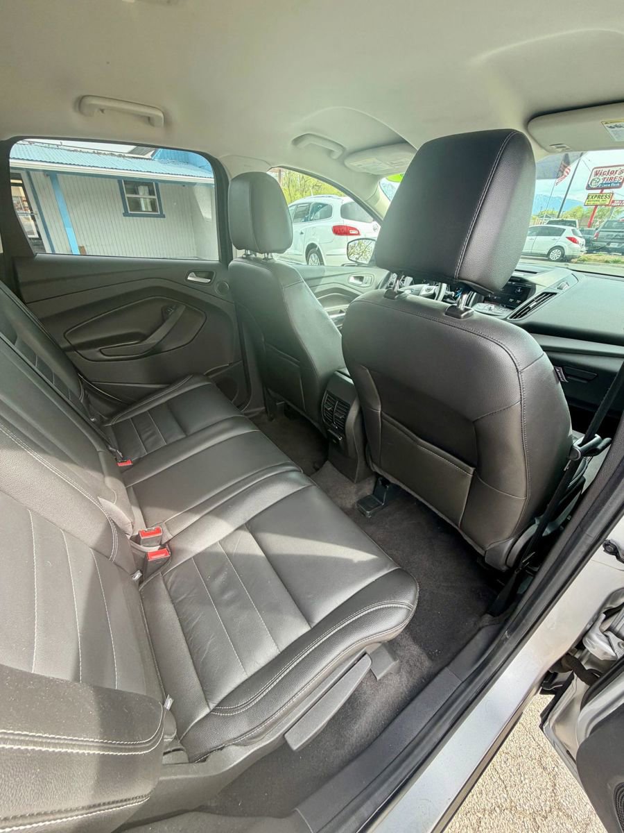 Used 2015 Ford Escape SE w/ Equipment Group 201A image 18