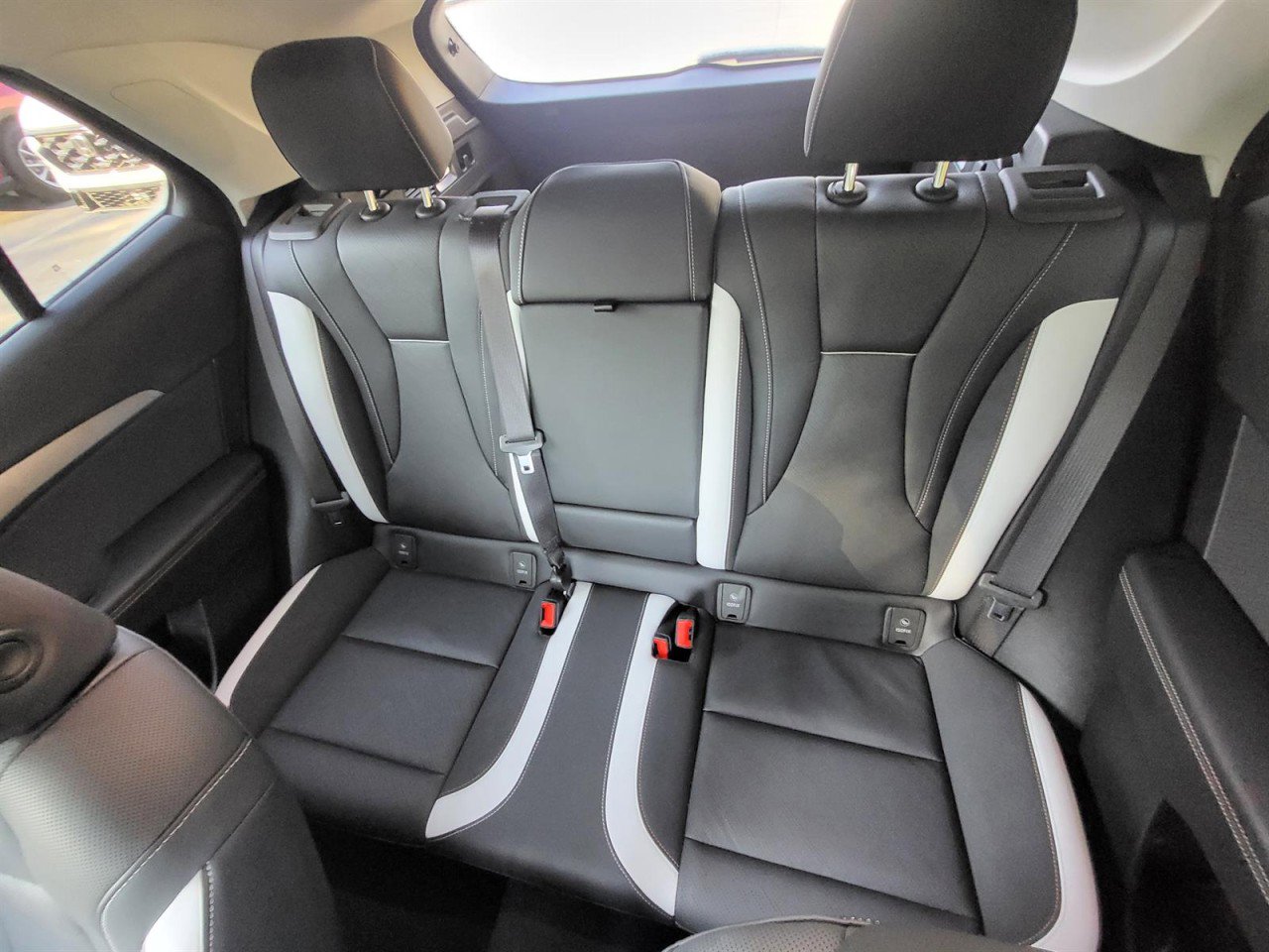 Used 2025 Buick Envision Sport Touring image 11