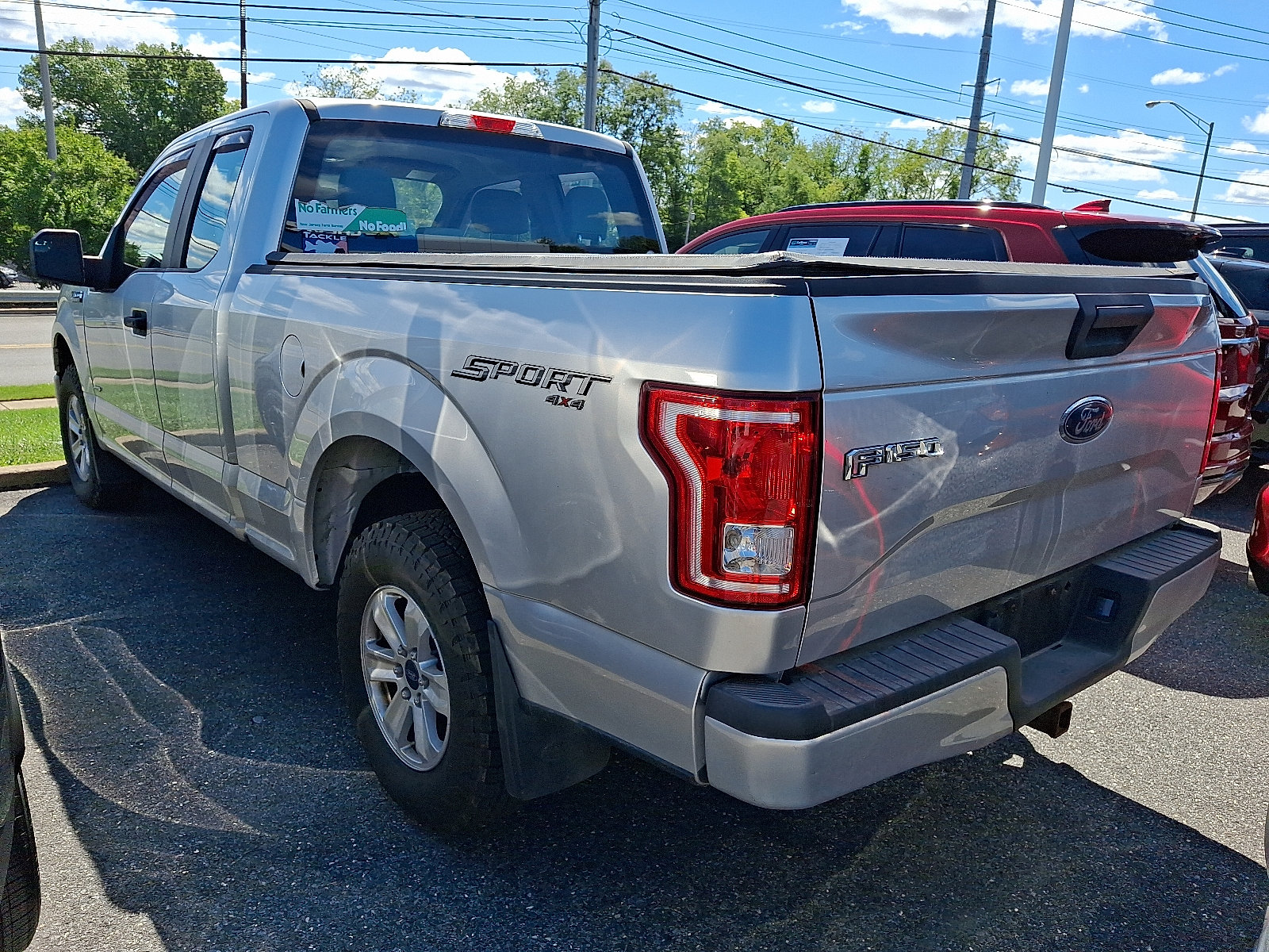 Used 2016 Ford F150 XL w/ Equipment Group 101A Mid AWD/4WD image 4