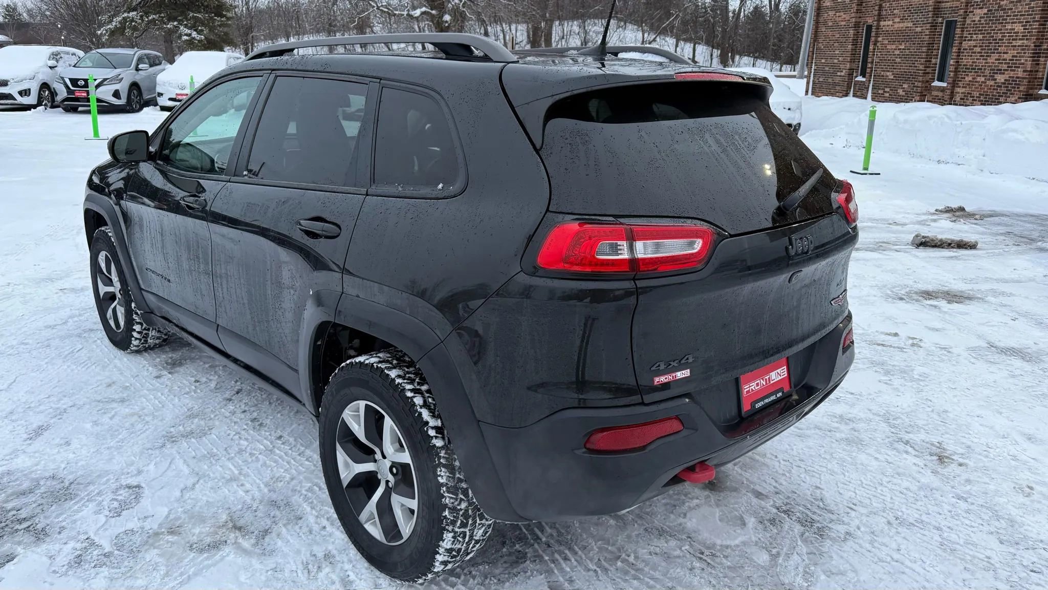 Used 2016 Jeep Cherokee Trailhawk image 6