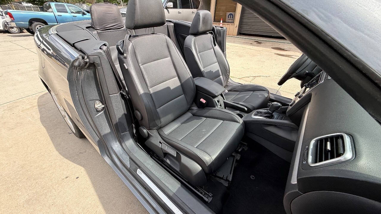 Used 2012 Volkswagen Eos Komfort FWD image 37