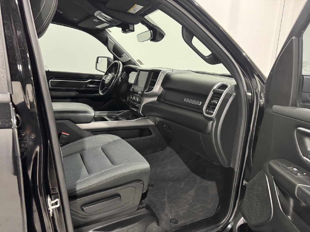 Used 2022 RAM 1500 Big Horn AWD/4WD image 21