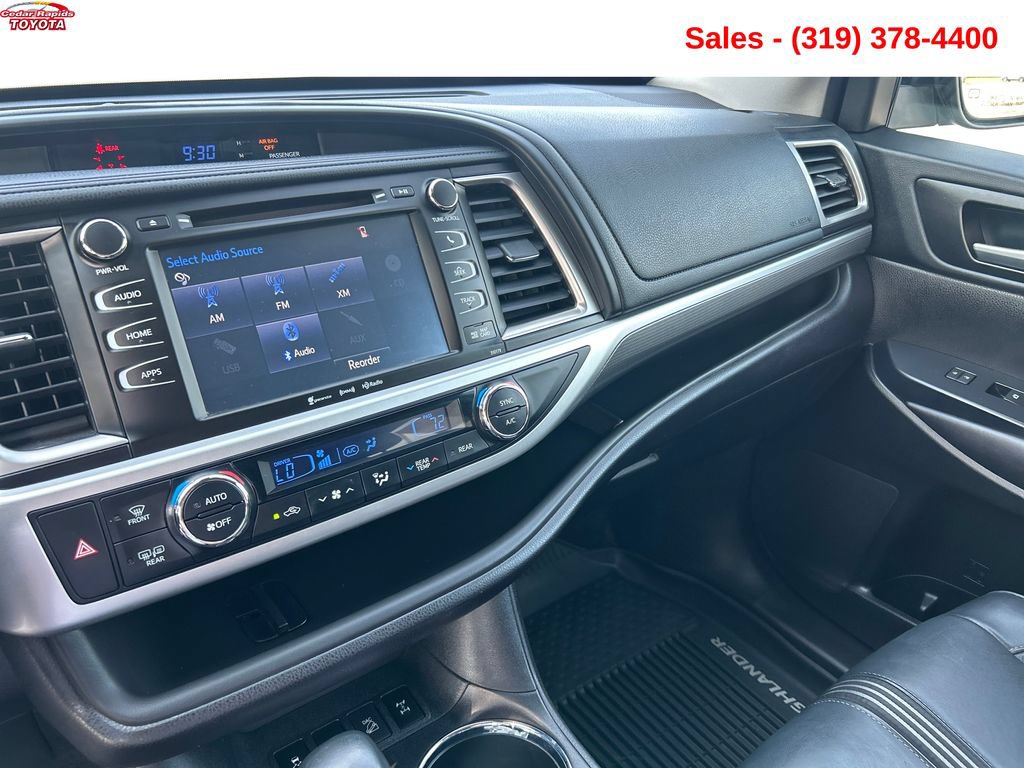 Used 2018 Toyota Highlander SE AWD/4WD image 15