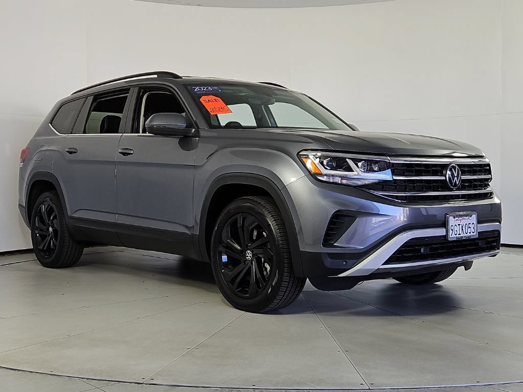 Certified 2023 Volkswagen Atlas SE w/ Black Wheel Package AWD/4WD image 4