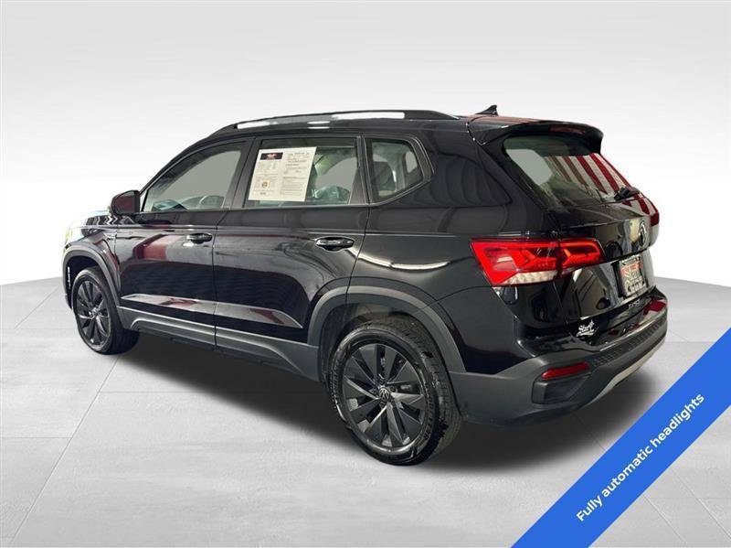 Used 2024 Volkswagen Taos S FWD image 7