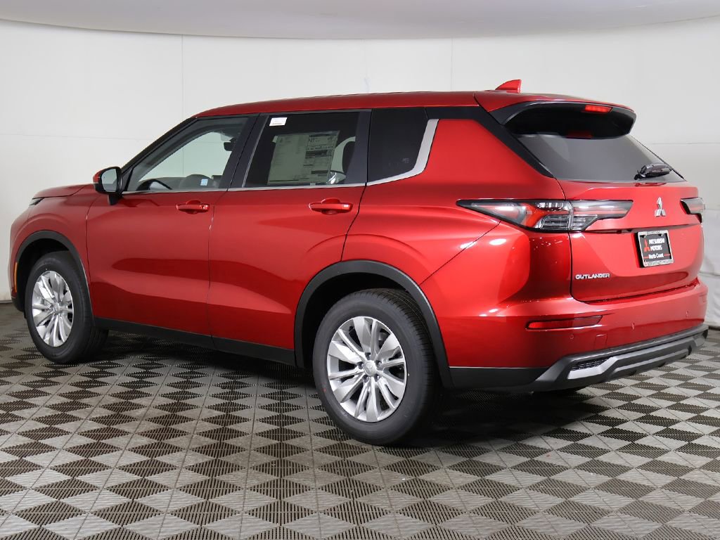 New 2026 Mitsubishi Outlander ES AWD/4WD image 9