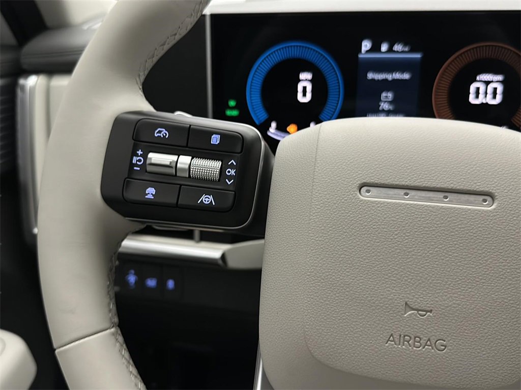 New 2026 Hyundai Santa Fe SE image 17