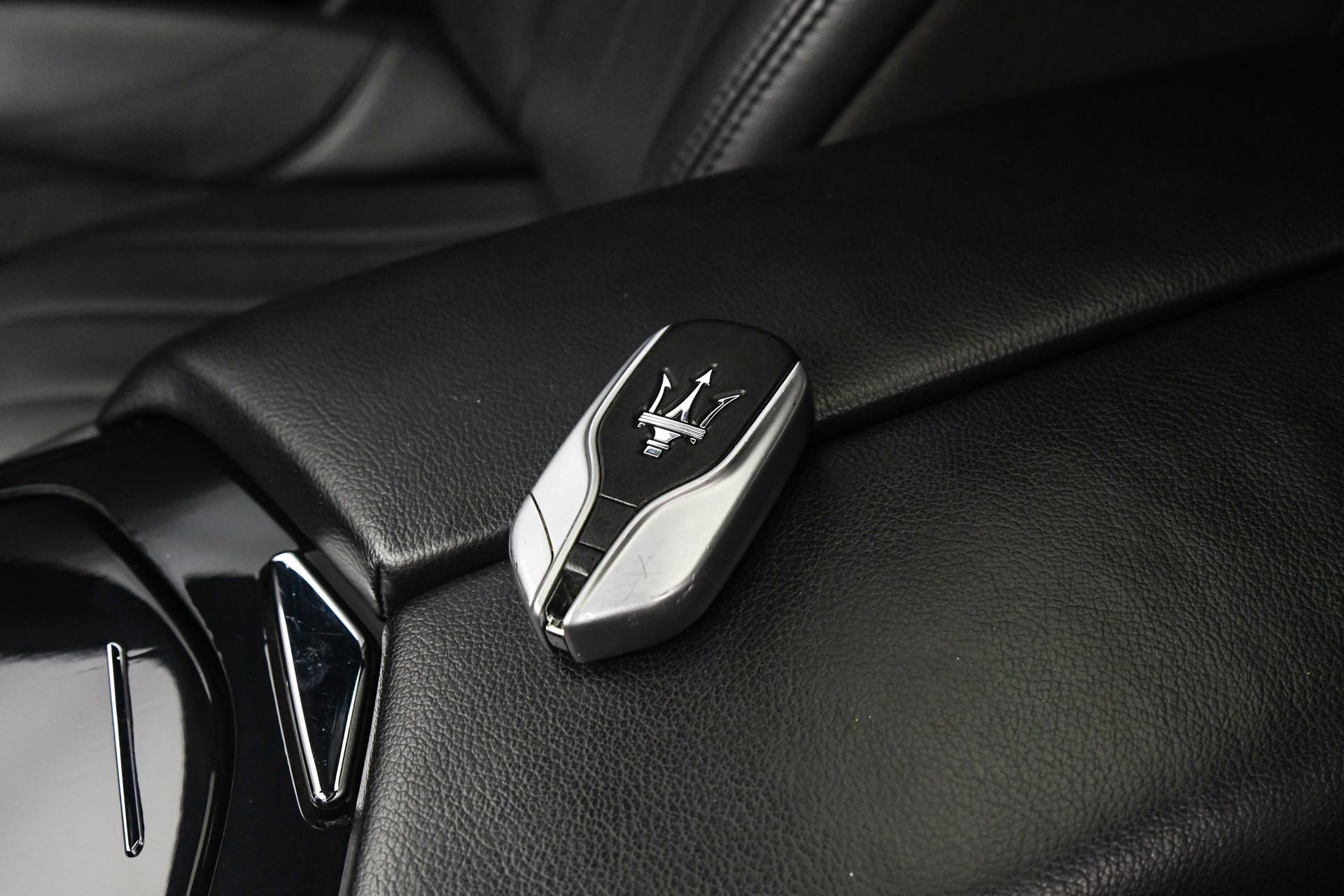 Used 2022 Maserati Quattroporte Modena Q4 image 20