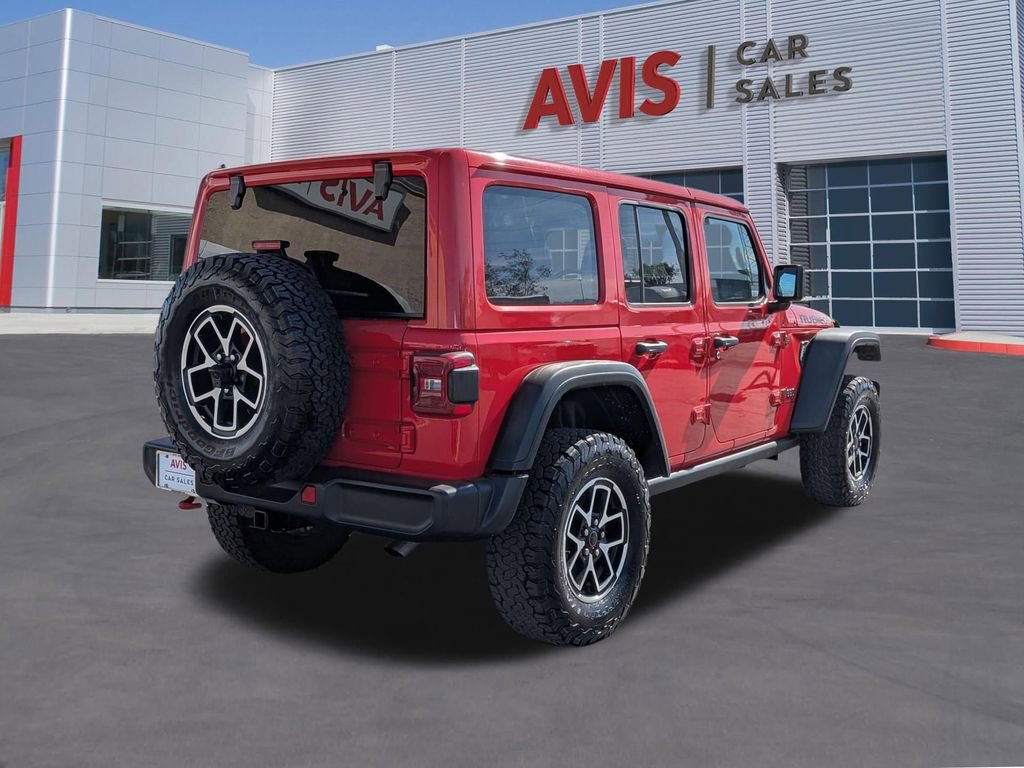 Used 2025 Jeep Wrangler Rubicon w/ Convenience Group image 6