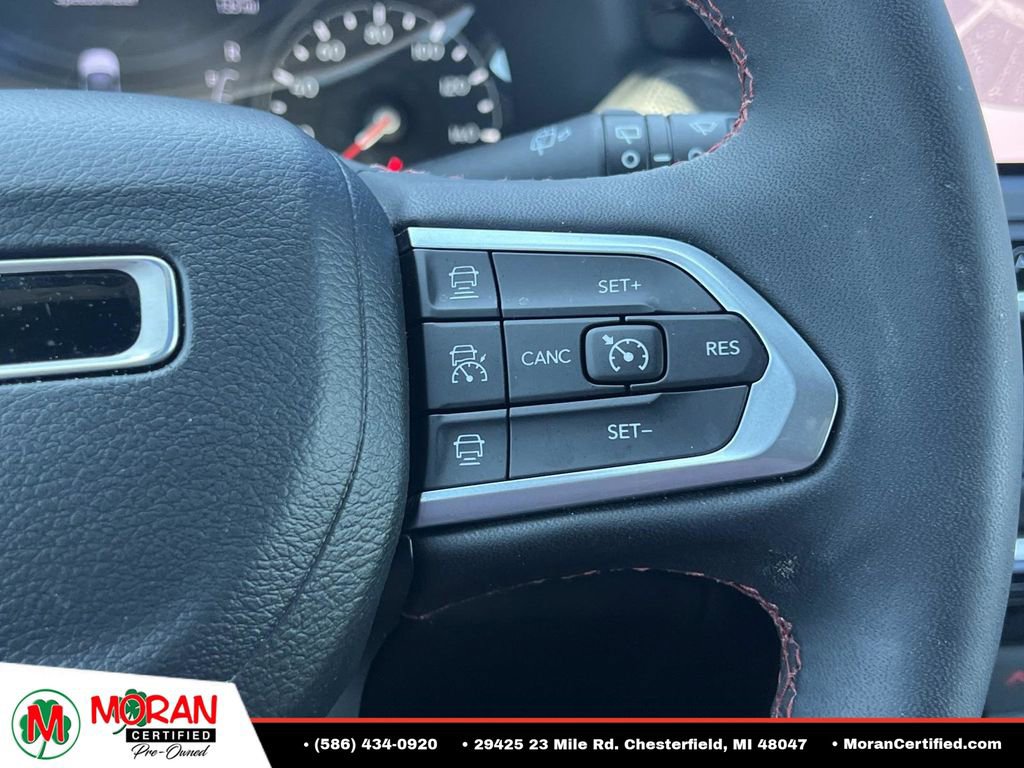 Used 2023 Jeep Compass Trailhawk w/ Trailhawk Convenience Group AWD/4WD image 23
