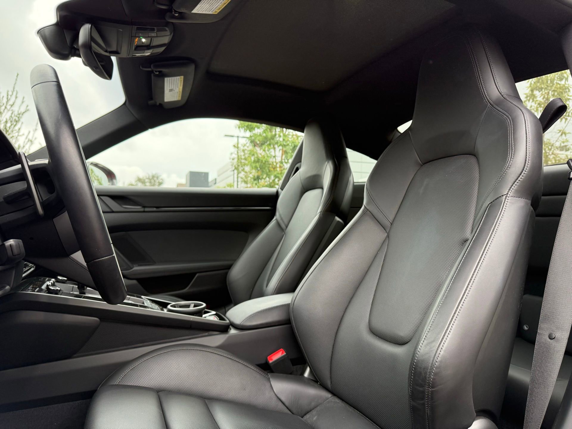 Certified 2023 Porsche 911 Carrera T w/ Sportdesign Package image 5