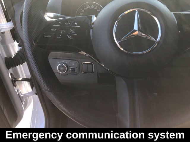 Used 2025 Mercedes-Benz Sprinter 2500 image 17