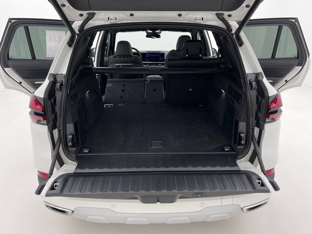 Used 2024 BMW X5 xDrive40i AWD/4WD image 25