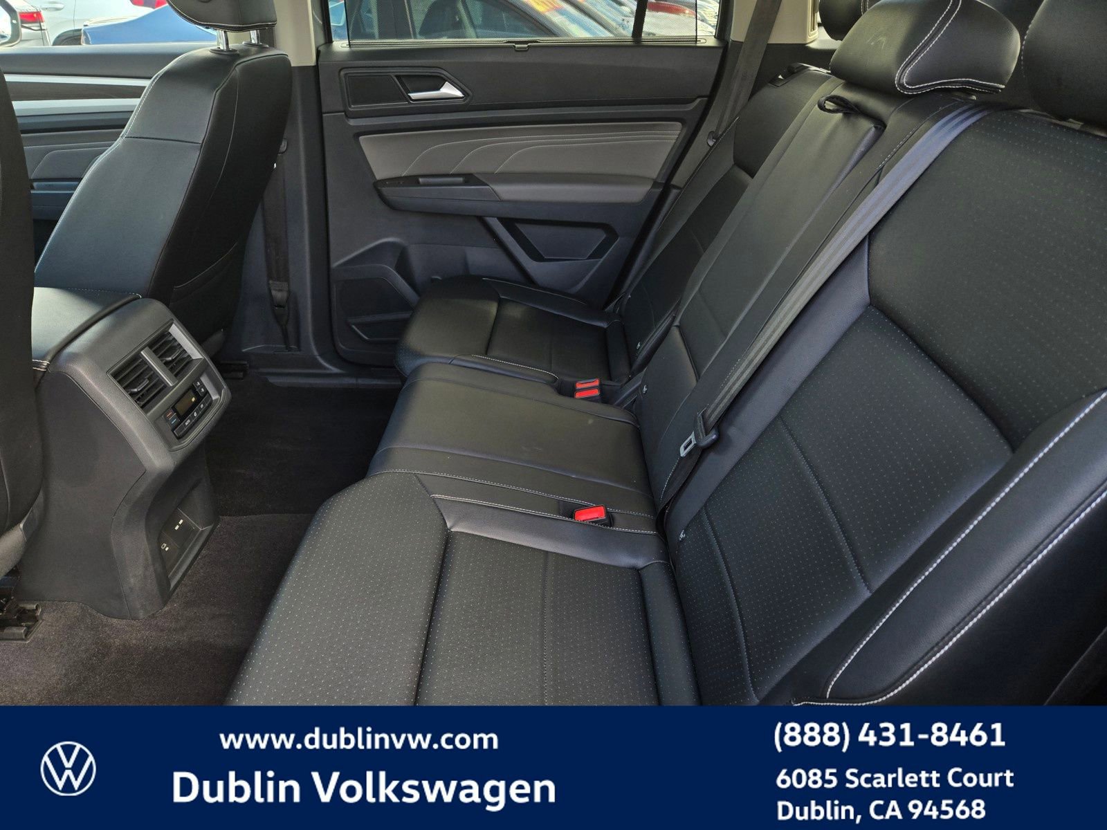 Certified 2023 Volkswagen Atlas SE w/ Panoramic Sunroof Package image 12