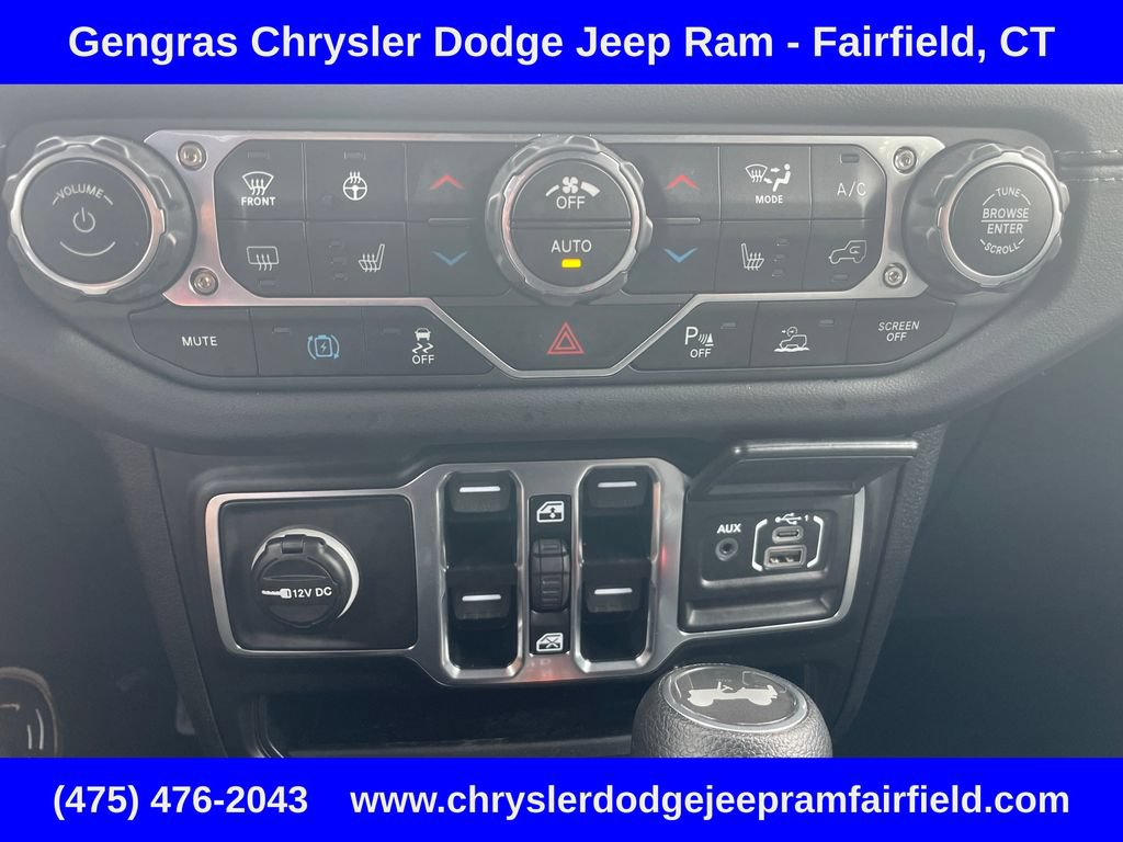 Certified 2025 Jeep Wrangler Unlimited Sahara w/ Safety Group AWD/4WD image 43