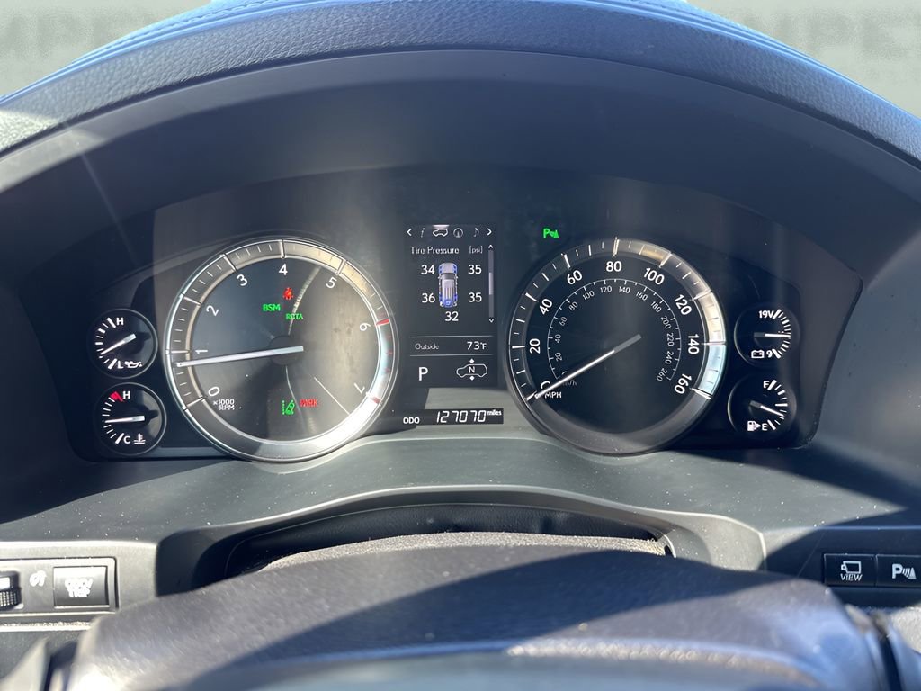 Used 2016 Lexus LX 570 4WD image 27