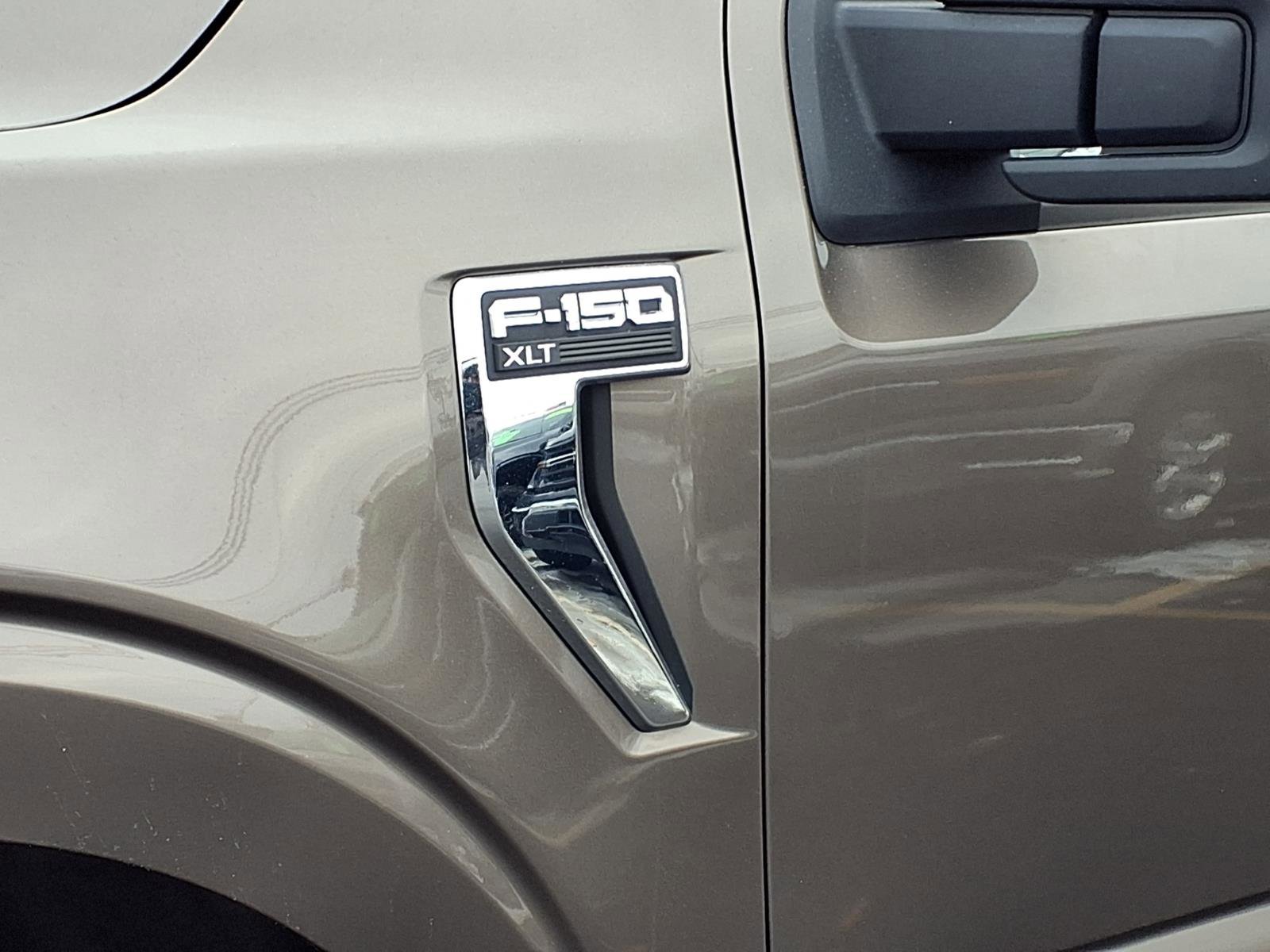 Used 2023 Ford F150 XLT image 27