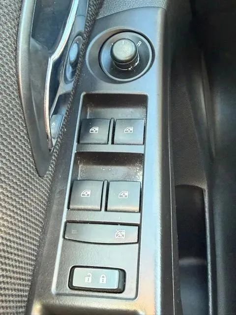 Used 2016 Chevrolet Cruze LT FWD image 16